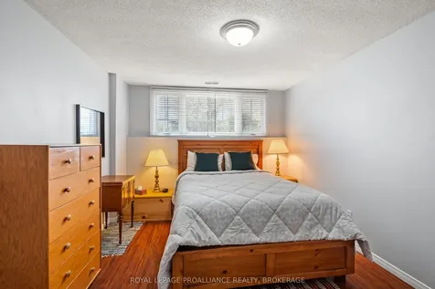 1048 Palmerston Crescent Kingston ON K7P 2P5