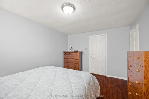 1048 Palmerston Crescent Kingston ON K7P 2P5