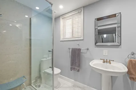 1048 Palmerston Crescent Kingston ON K7P 2P5