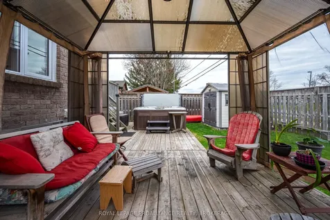 1048 Palmerston Crescent Kingston ON K7P 2P5
