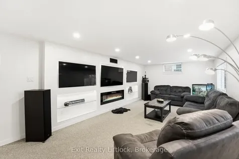 2285 Lynhaven Road Peterborough ON K9K 1V5