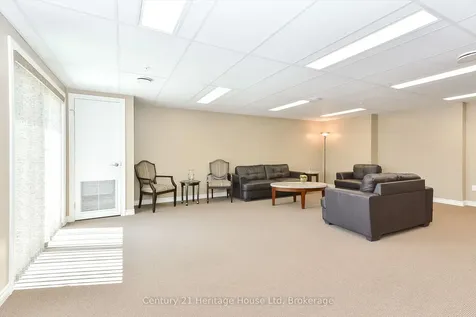 625 St David Street S Centre Wellington ON N1M 0A8