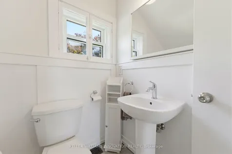 454 York Avenue N North Perth ON N4W 2X7