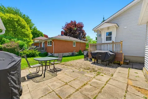 454 York Avenue N North Perth ON N4W 2X7