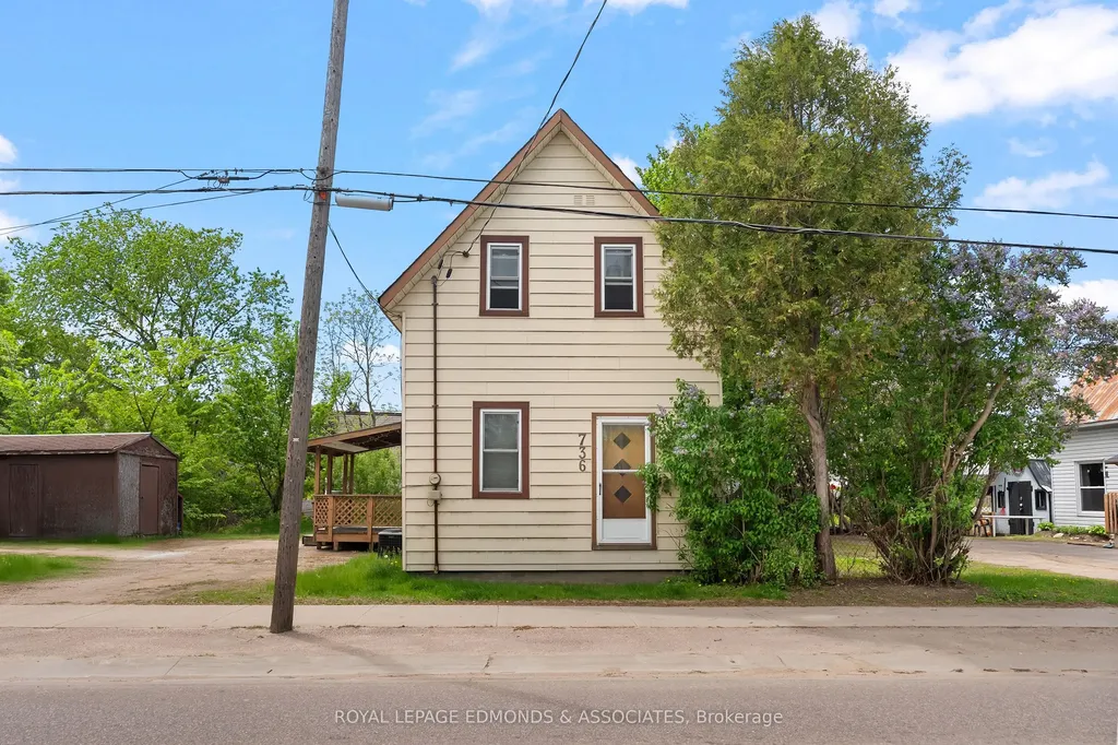 736 Pembroke Street W Pembroke ON K8A 5P6