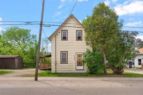736 Pembroke Street W Pembroke ON K8A 5P6