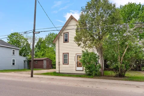 736 Pembroke Street W Pembroke ON K8A 5P6