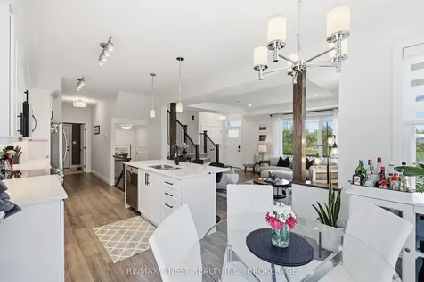 253 Mill Pond Place Kingston ON K7M 0C9