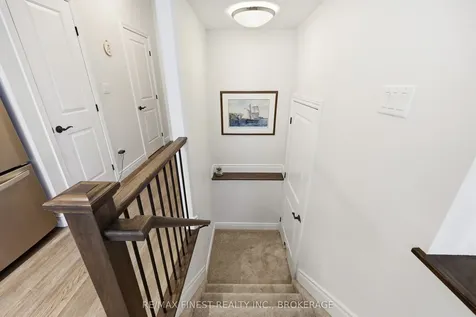 253 Mill Pond Place Kingston ON K7M 0C9