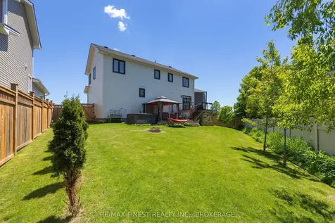 253 Mill Pond Place Kingston ON K7M 0C9