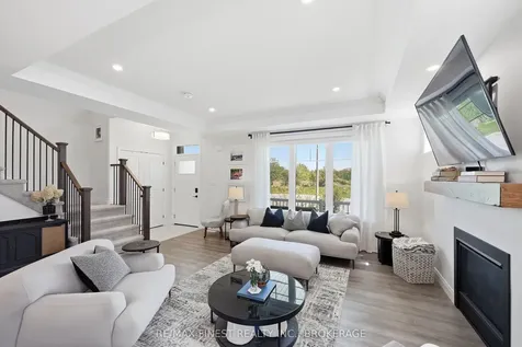 253 Mill Pond Place Kingston ON K7M 0C9