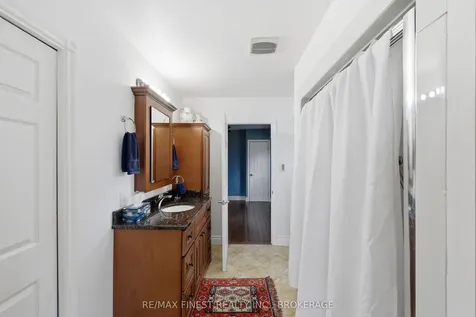 881 River Styx Lane Kingston ON K7L 4V3