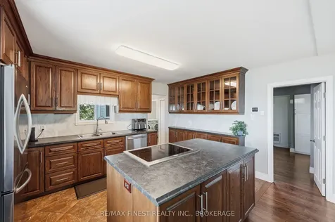 881 River Styx Lane Kingston ON K7L 4V3