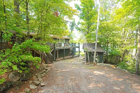 83 Pinetree Road Gravenhurst ON P1P 1R2