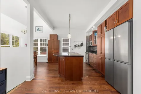 10585 Maplewood Drive Wainfleet ON L3K 5V4