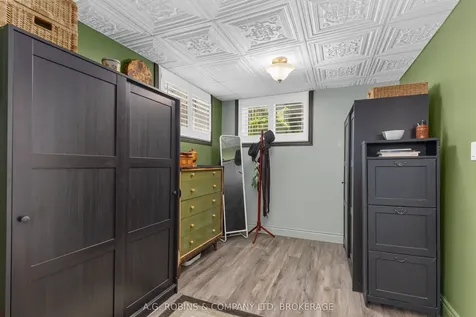 10585 Maplewood Drive Wainfleet ON L3K 5V4