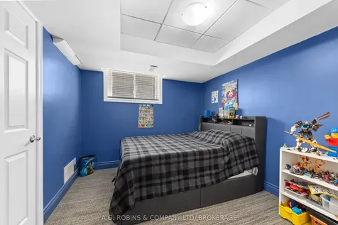 10585 Maplewood Drive Wainfleet ON L3K 5V4