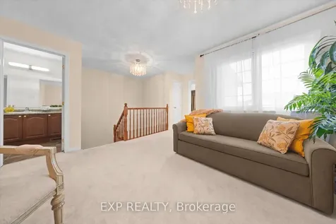 628 Pepperville Crescent Kanata ON K2M 0E8