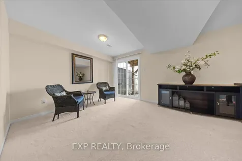628 Pepperville Crescent Kanata ON K2M 0E8