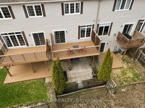 628 Pepperville Crescent Kanata ON K2M 0E8