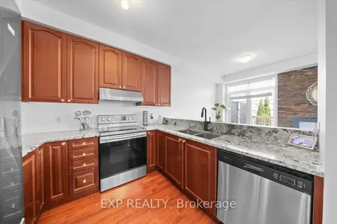 628 Pepperville Crescent Kanata ON K2M 0E8