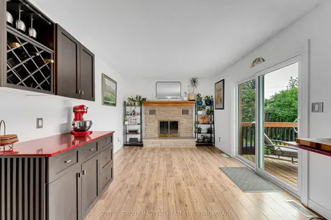 11 Douglas Avenue Kingston ON K7K 6B5