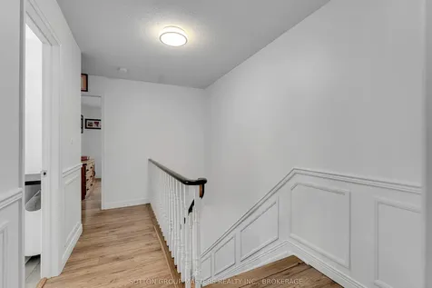 11 Douglas Avenue Kingston ON K7K 6B5