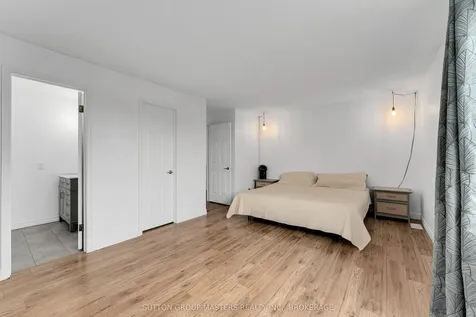 11 Douglas Avenue Kingston ON K7K 6B5