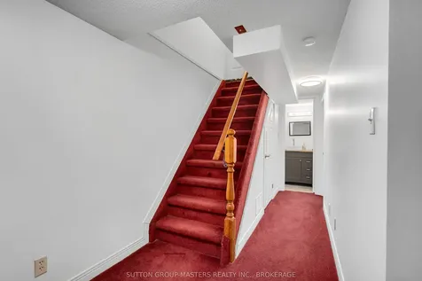 11 Douglas Avenue Kingston ON K7K 6B5