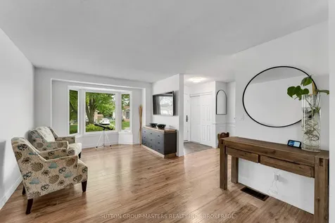 11 Douglas Avenue Kingston ON K7K 6B5