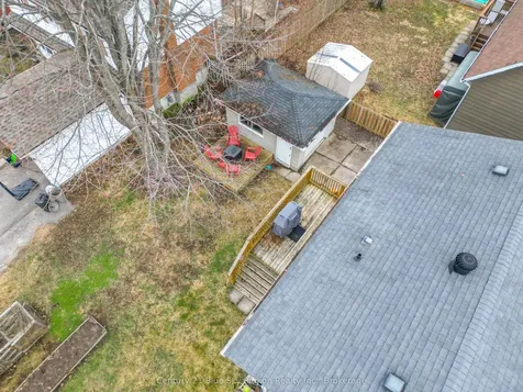 25 Rowe Avenue North Bay ON P1A 1W8