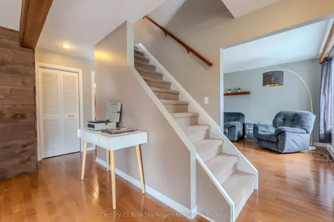 25 Rowe Avenue North Bay ON P1A 1W8