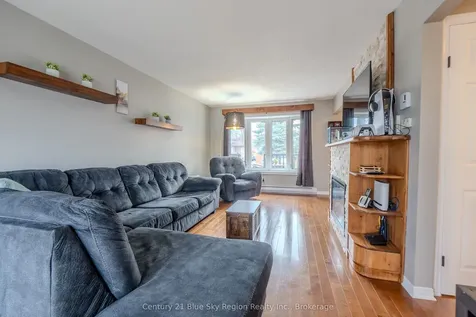 25 Rowe Avenue North Bay ON P1A 1W8