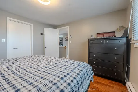 25 Rowe Avenue North Bay ON P1A 1W8