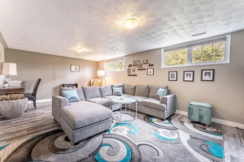 165 Macbeth Crescent North Bay ON P1B 7X7
