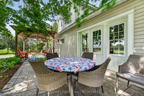 306 Abrams Road Greater Napanee ON K7R 3K8