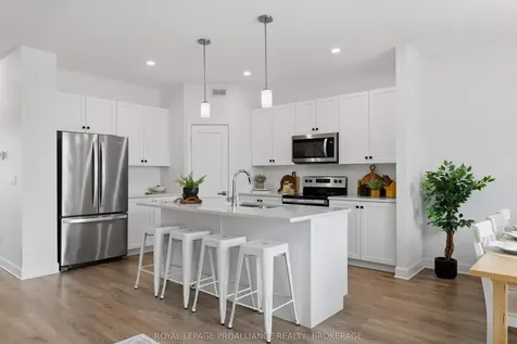 332 Buckthorn Drive Kingston ON K7P 0S1