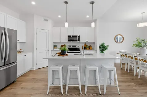 332 Buckthorn Drive Kingston ON K7P 0S1