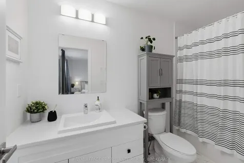 332 Buckthorn Drive Kingston ON K7P 0S1