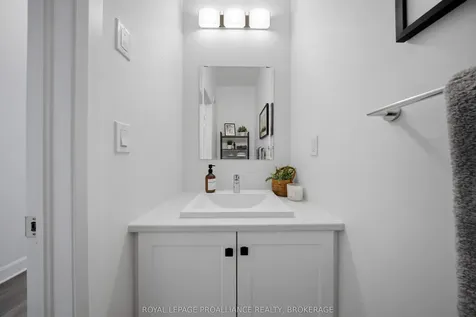 332 Buckthorn Drive Kingston ON K7P 0S1