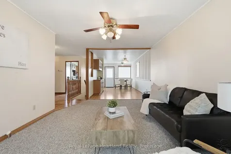 580 Maple Avenue N North Perth ON N4W 3G5