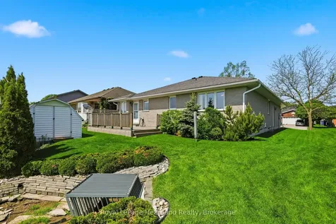 580 Maple Avenue N North Perth ON N4W 3G5