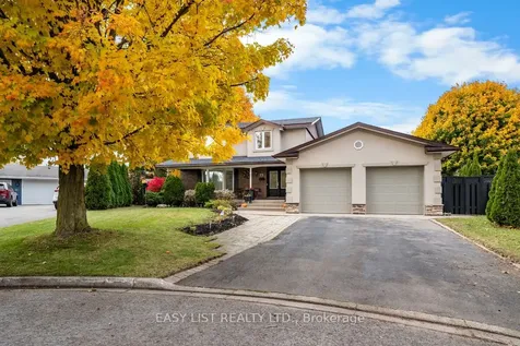 38 Fernwood Terrace Welland ON L3C 2R8