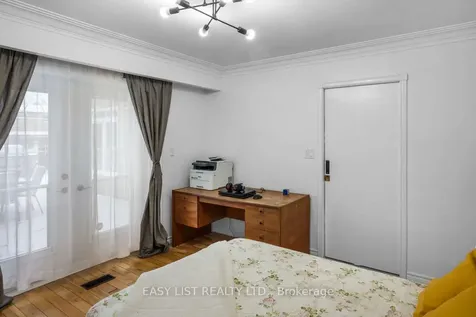 38 Fernwood Terrace Welland ON L3C 2R8