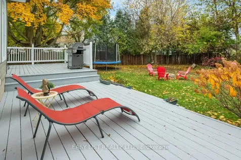 38 Fernwood Terrace Welland ON L3C 2R8