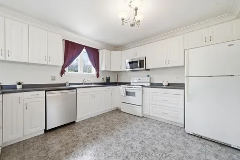 727 Mitchell Road Belleville ON K8N 4Z6