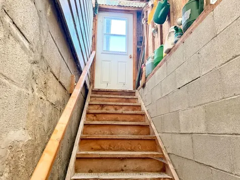 2 George Street E Kawartha Lakes ON K9V 1W1