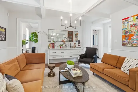 176 James Street St. Catharines ON L2R 5C5