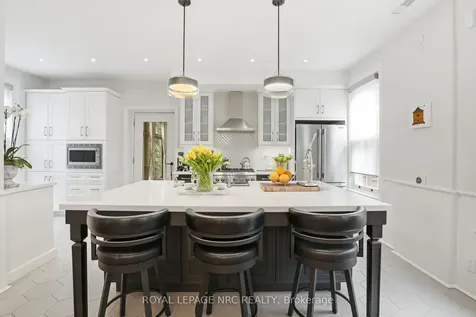 176 James Street St. Catharines ON L2R 5C5