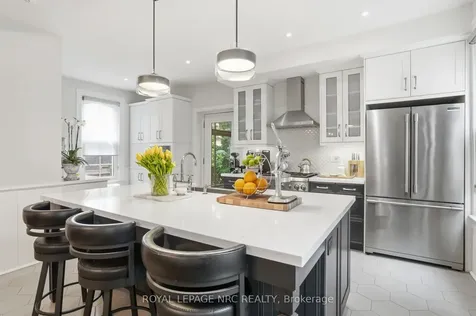 176 James Street St. Catharines ON L2R 5C5